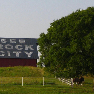 "See Rock City" was painted on barn roofs all over the South.